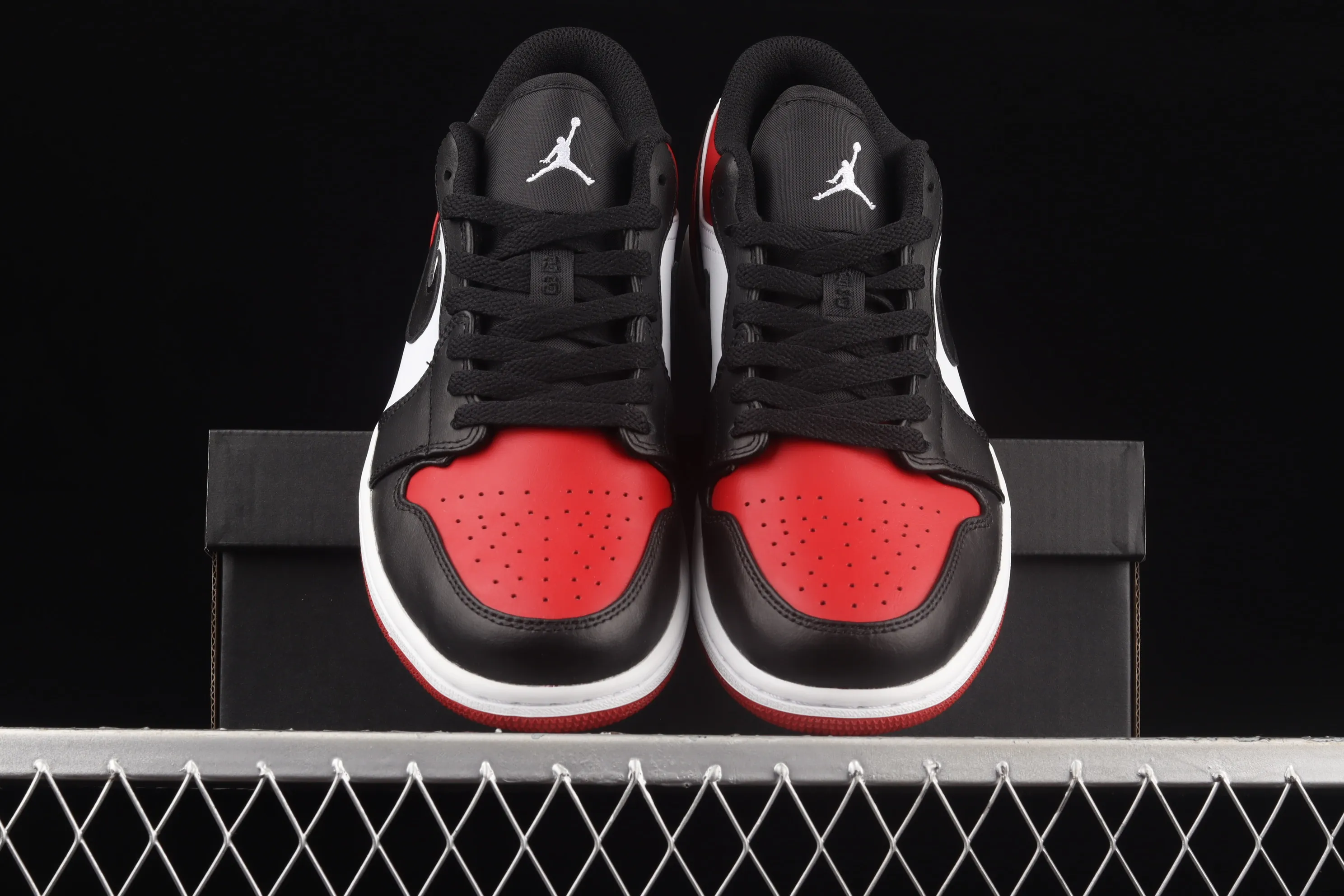 All categories Air Jordan Jordan series basketball shoes Air Jordan 1 Low G version pure original Air Jordan 1 Low AJ1 Joe 1 black red toe low-top cultural basketball shoes 553558-612